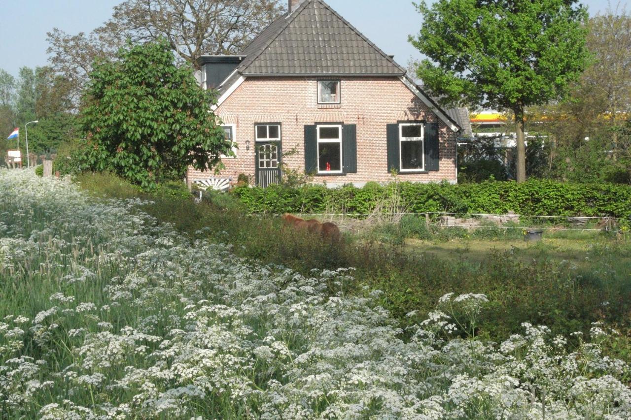 Bed and Breakfast Bed And Garden Alde Coninckshof Weurt Esterno foto