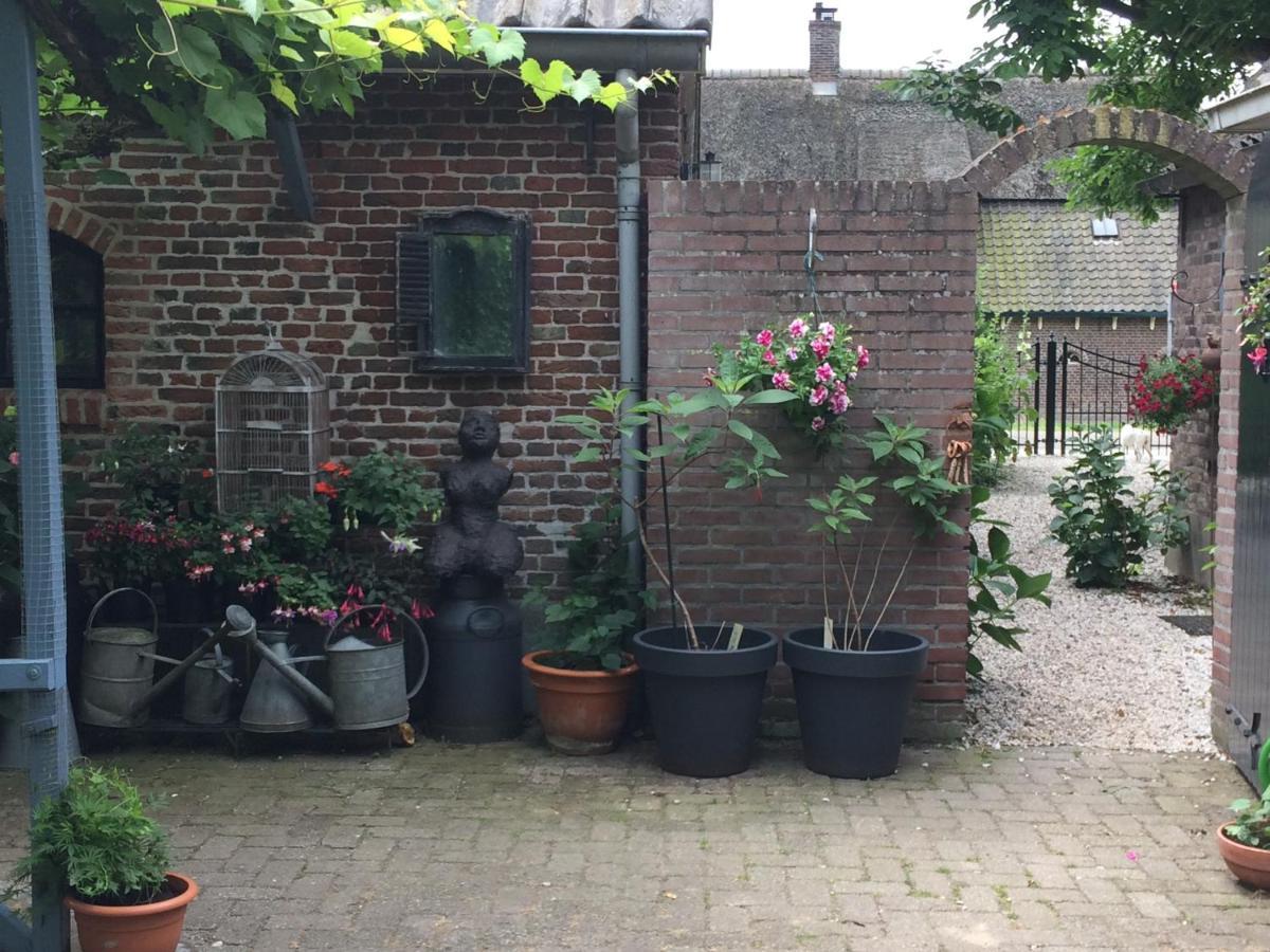Bed and Breakfast Bed And Garden Alde Coninckshof Weurt Esterno foto